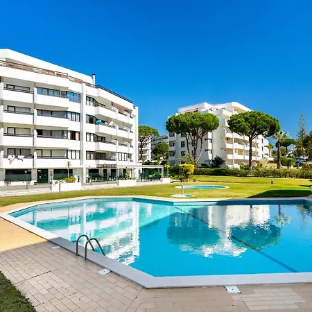 Whome | Vilamoura Sunny Quarteira