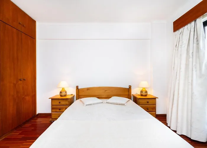 Whome | Vilamoura Sunny Apartament