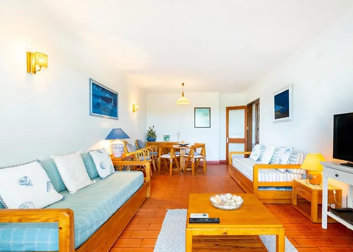 Whome | Vilamoura Sunny Apartament *